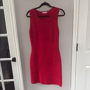 Elegant Calvin Klein Red Sleeveless Dress Size 6
